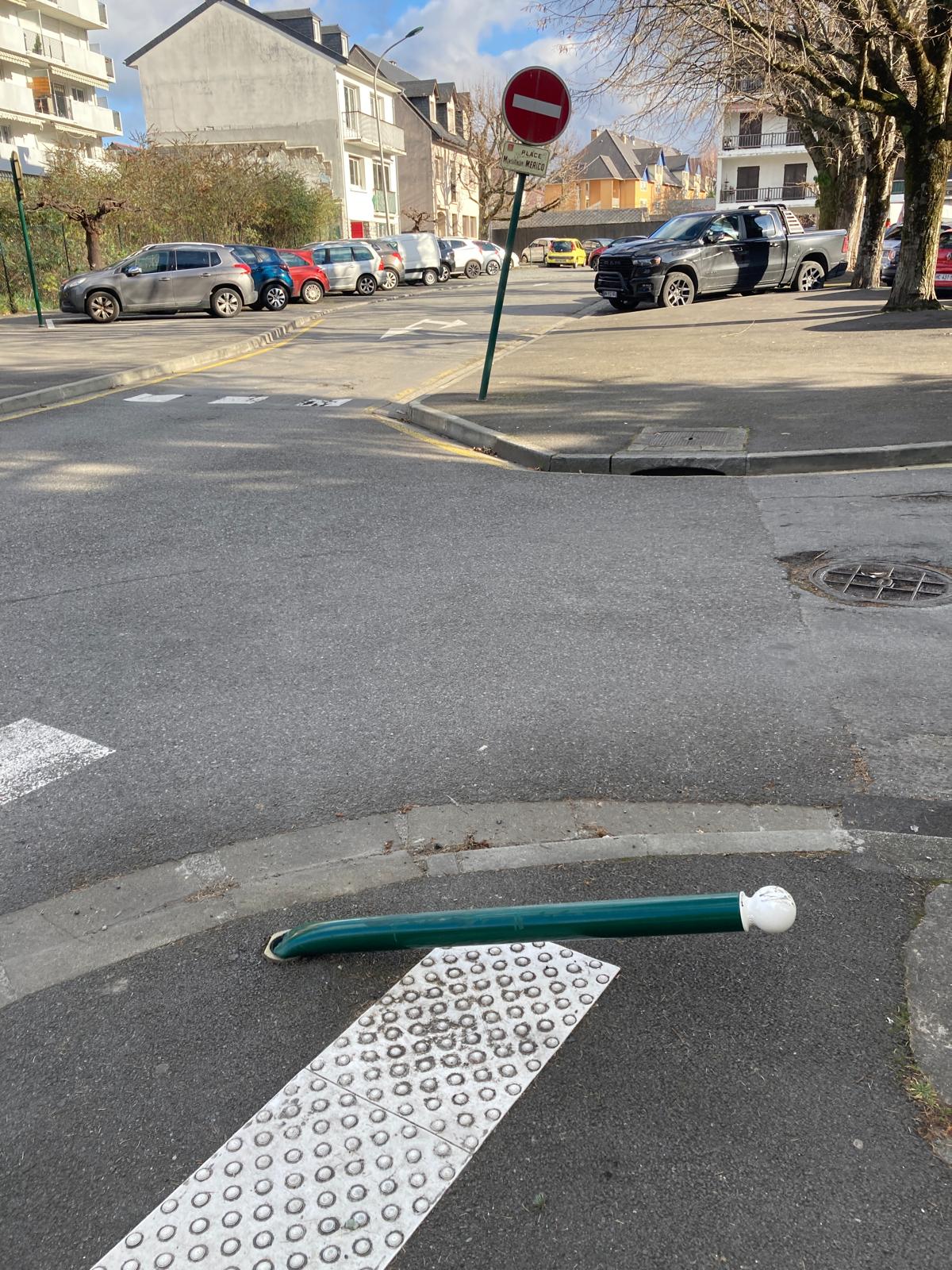 𝐋𝐞 𝐪𝐮𝐨𝐭𝐢𝐝𝐢𝐞𝐧, 𝐭𝐨𝐮𝐭 𝐬𝐢𝐦𝐩𝐥𝐞𝐦𝐞𝐧𝐭.